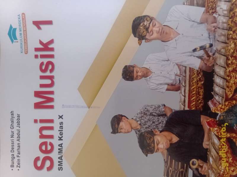 Cover Buku