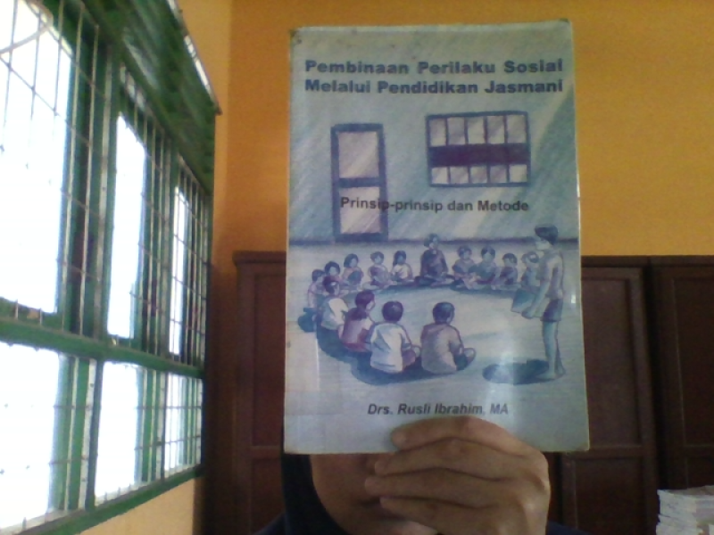 Cover Buku