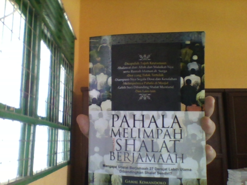 Cover Buku