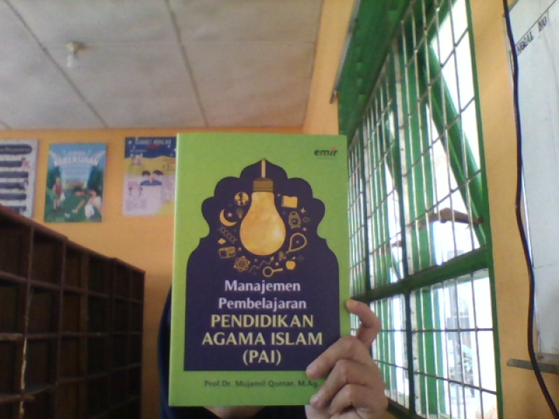 Cover Buku
