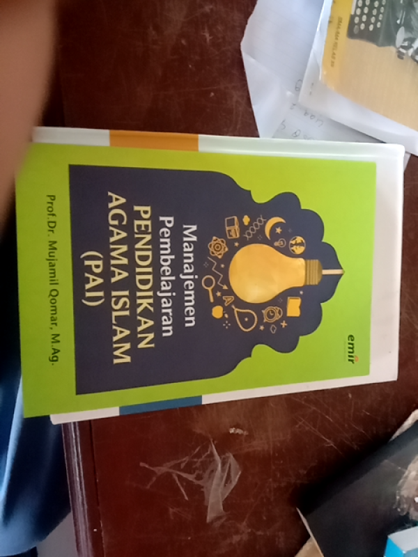 Cover Buku