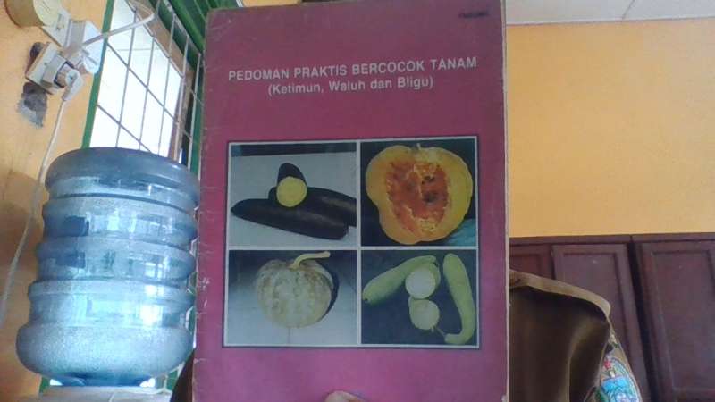Cover Buku