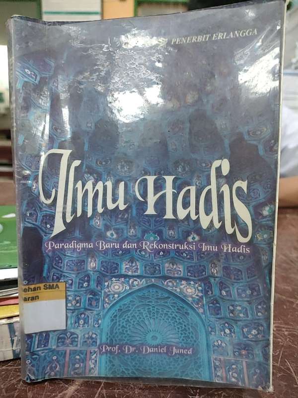 Cover Buku